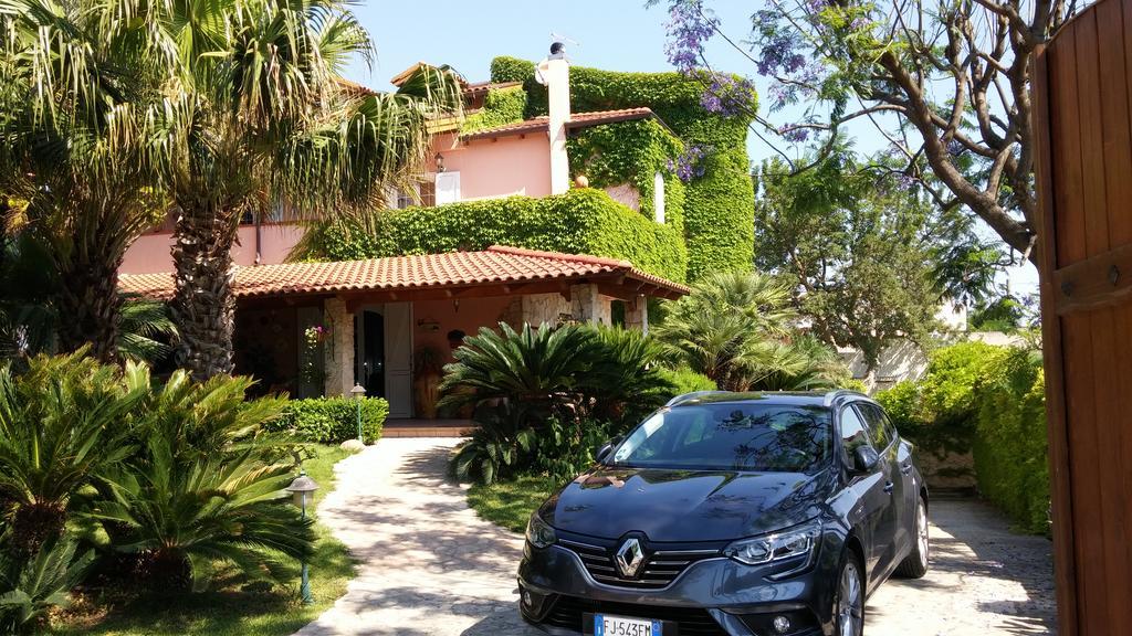 Il Giardino Delle Jacaranda Bed & Breakfast Talsano Exterior photo