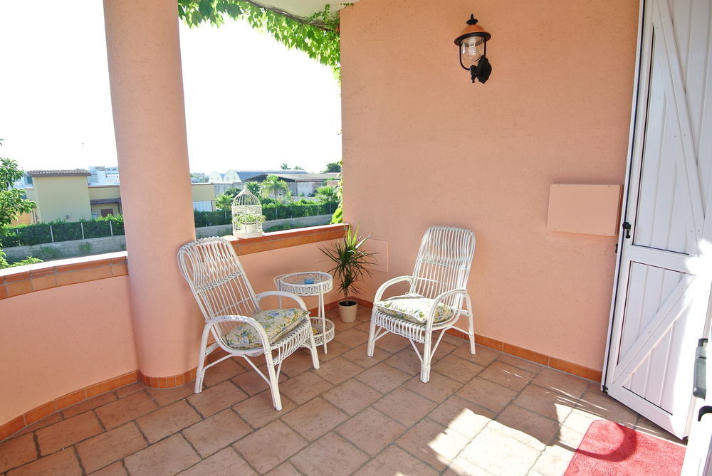 Il Giardino Delle Jacaranda Bed & Breakfast Talsano Exterior photo