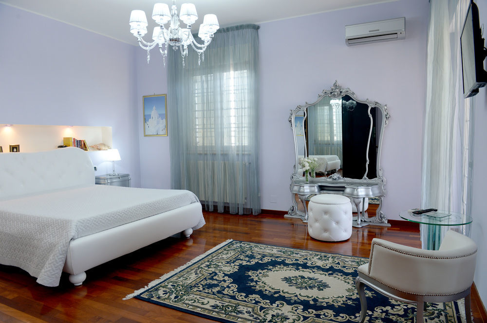 Il Giardino Delle Jacaranda Bed & Breakfast Talsano Exterior photo
