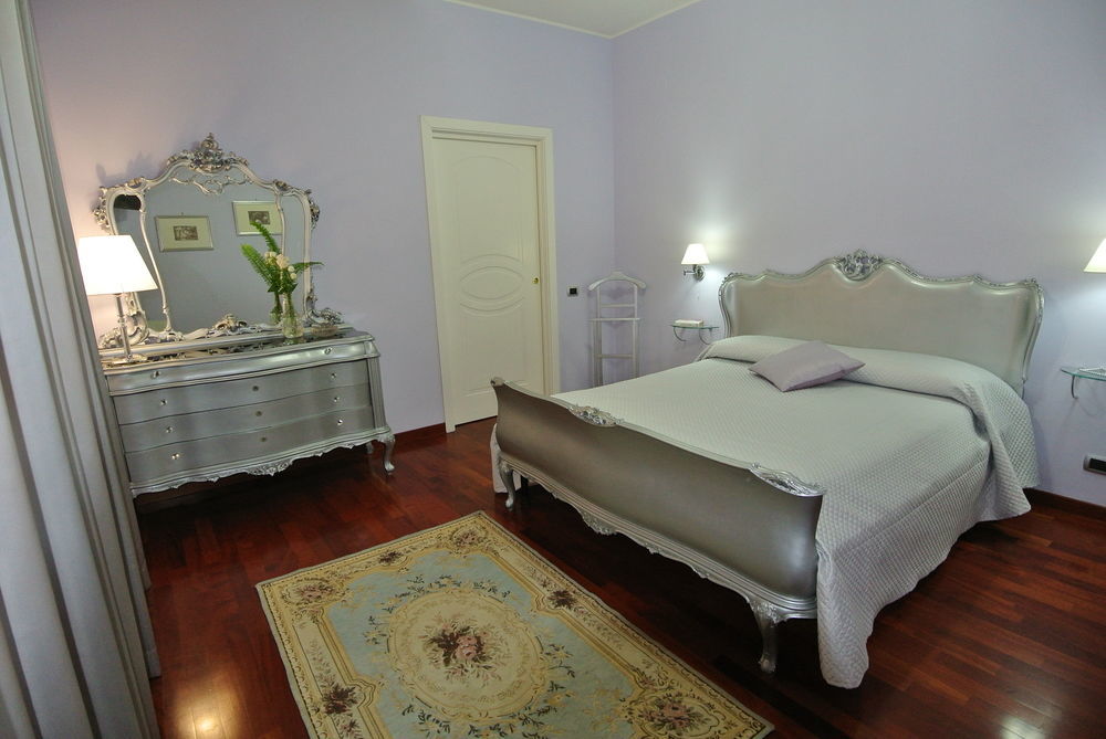 Il Giardino Delle Jacaranda Bed & Breakfast Talsano Exterior photo